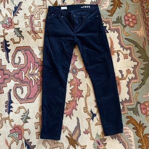 Gap black skinny velvet jeans